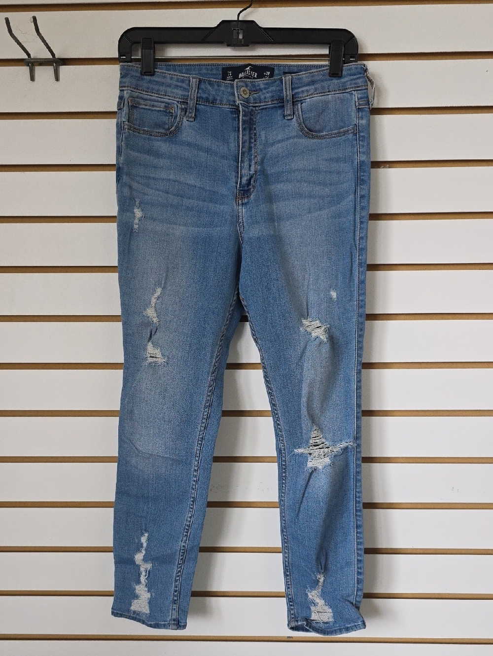 Hollister High Rise Skinny Distressed Cropped Denim 28